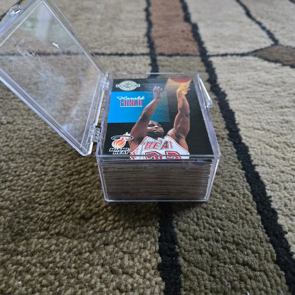 SkyBox 1992-93 Series 2 NBA Basketball Card Lot Harold Miner Hubert Davis Case